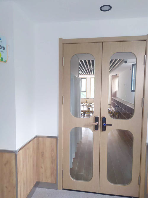 木門(mén)指紋鎖